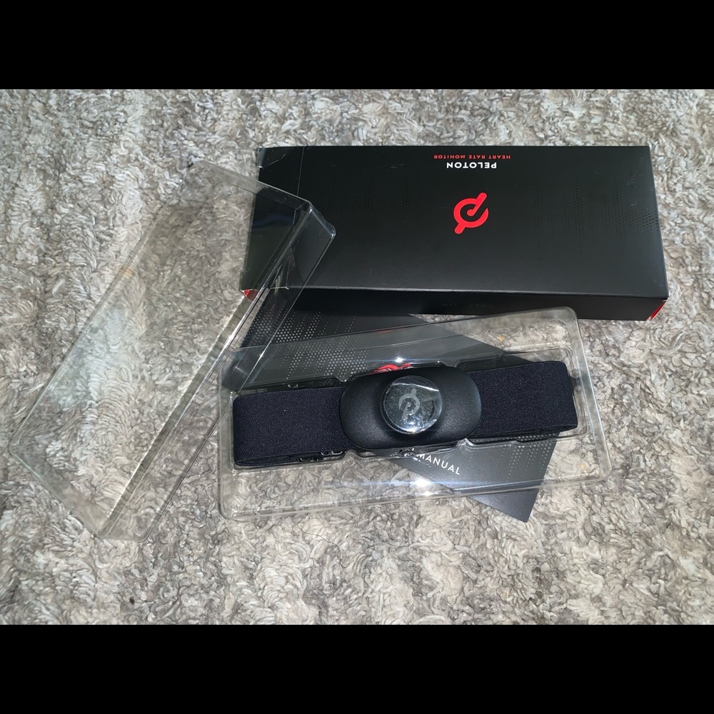 Peloton heart Monitor. New opened the box for photos. Pet free smoke free home.